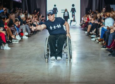 Без барьеров. Как Харьковская неделя моды способствует интеграции в общество людей с инвалидностью