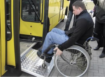 У Львові закуплять мікроавтобуси для людей з інвалідністю