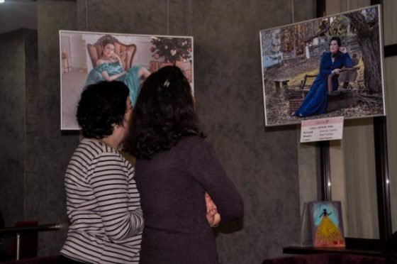 Фотопроєкт для онкоодужуючих жінок презентували у Сумах