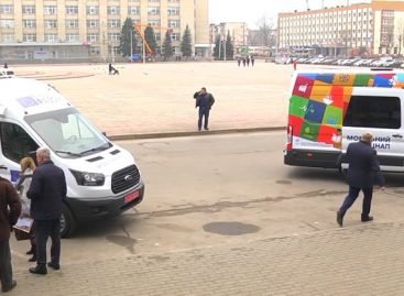 Дві громади на Луганщині отримали мобільні ЦНАПи