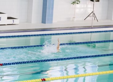 Відкритий чемпіонат з плавання “Новорічні старти” 2019