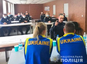 На Полтавщині поліцейські вивчали основи жестової мови