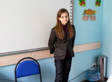 Вінничанка з аутизмом за власною методикою викладає англійську для дітей
