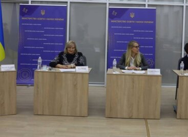 У МОН презентували «Школу супергероїв», яка з 1 січня забезпечуватиме освітою дітей у закладах охорони здоров’я