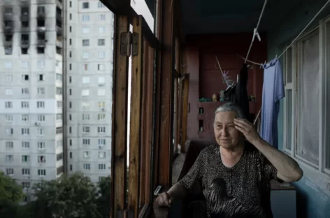 For a Deaf Family in Ukraine, the Bombs Came Without Warning