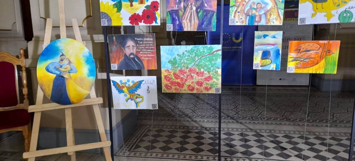 Відсьогодні побачити картини українського Пікассо можна у Львівській опері 
