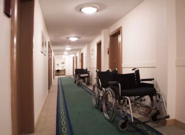 Новий законопроєкт для осіб з інвалідністю: які переваги та недоліки